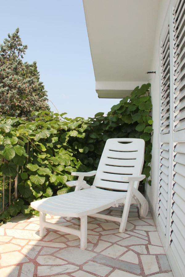 Apartmani Rasan マリンスカ エクステリア 写真