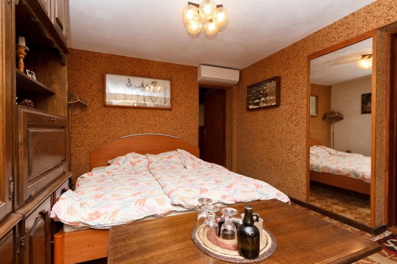 Apartmani Rasan マリンスカ エクステリア 写真